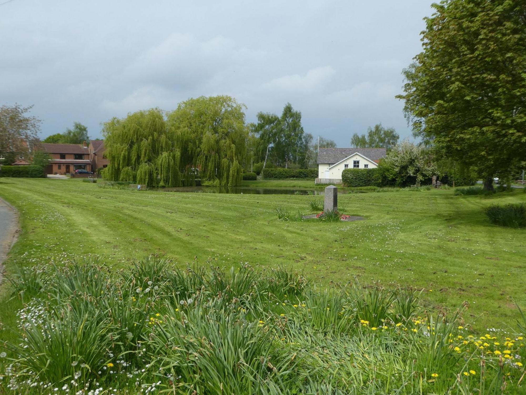 Duck Cottage Tholthorpe Exterior photo